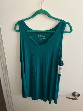 Super Soft Teal Tank Top – Women’s Sleeveless V-Neck - size 2xl